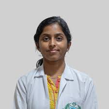 Dr Akshaya R